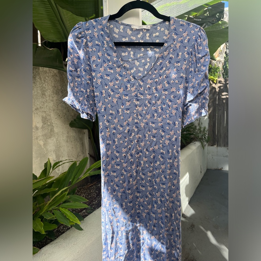 Blue floral midi dress